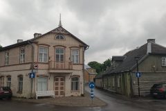 20220618_173938-scaled